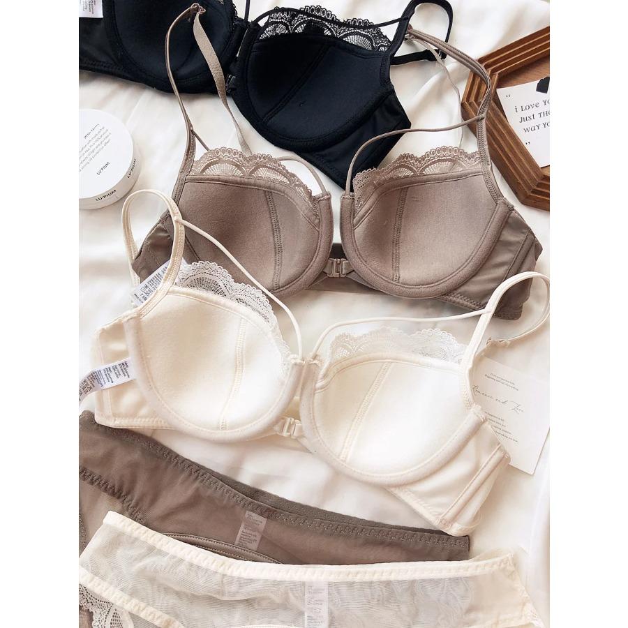 Sutien cu cataramă în față cu goluri sexy Set de lenjerie de corp pentru femei, cupă subțire din dantelă franceză, bralette confort, adunați sutien push-up și chiloți Lenjerie