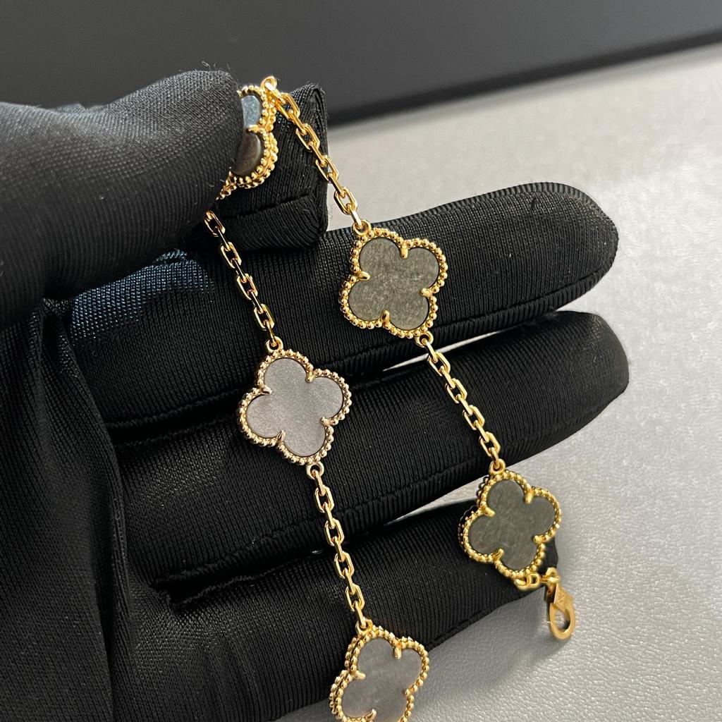 Gold Four-Leaf Clover & Five-Flower Pendant Necklace, 18K Plated, Elegant Gift for Her