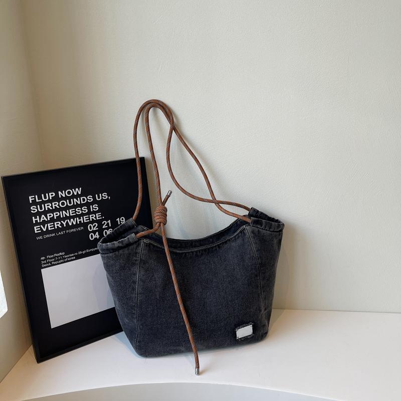 Denim Bag Women's Large Capacity Shoulder Crossbody Bag Student Class Commuter Tote Bag