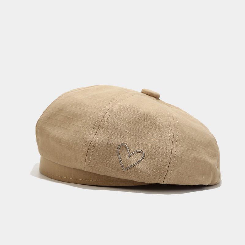 Heart Embroidered Beret Men Women Versatile Face-Flattering Retro Painter Hat Japanese Style Newsboy Cap