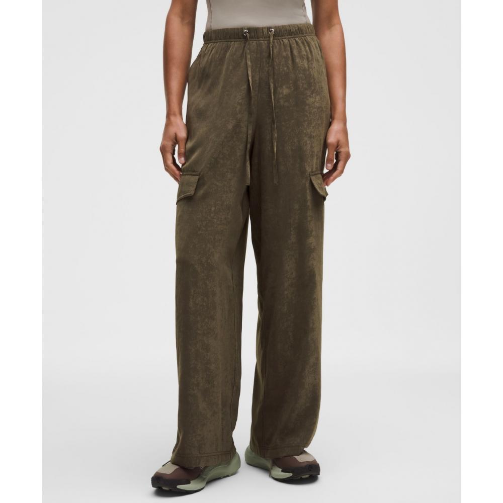 Lululemon Matte Satin Relaxed Fit Mid Rise Cargo Pant Olive Brown