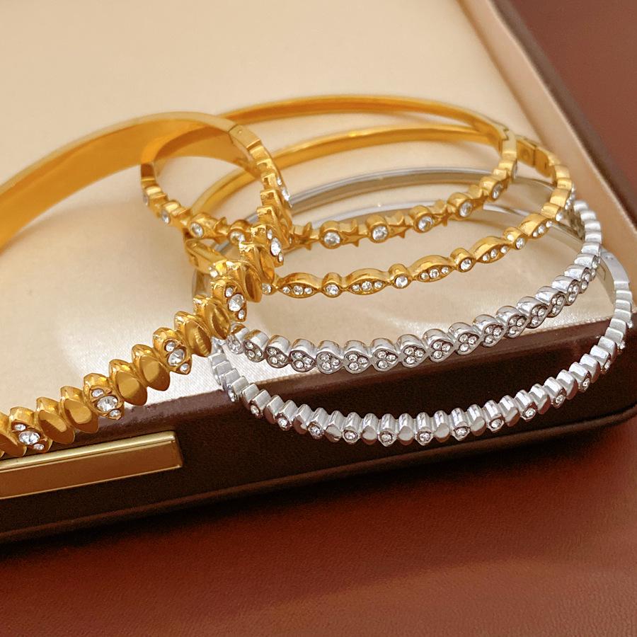 Gold Layered Zircon Buckle Stainless Steel Bracelet – Chic, Versatile Luxury Jewelry for Women