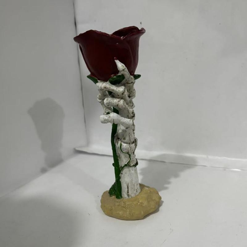 Decoration for The Tabletop Atmosphere - Halloween Skull-hand Rose Candlestick Set - Resin Home Decor - Retro and Romantic Candlestick