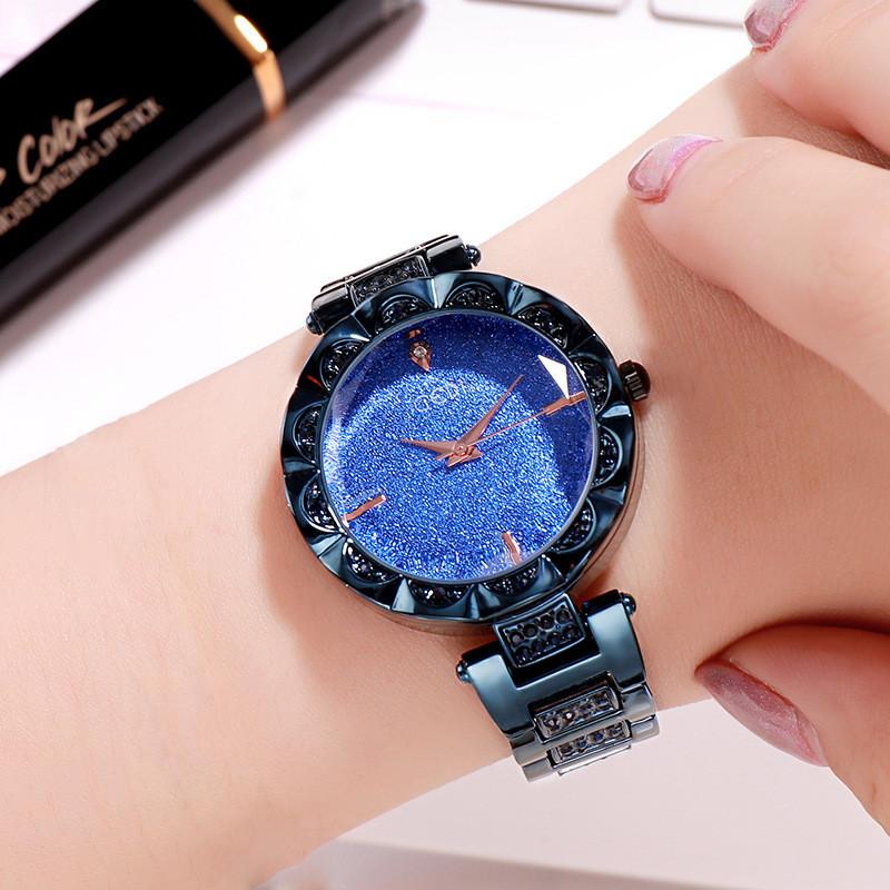 Fashion Starry Sky Womens Watch Alloy Waterproof Quartz Watch With Decorative Dial For Ladies