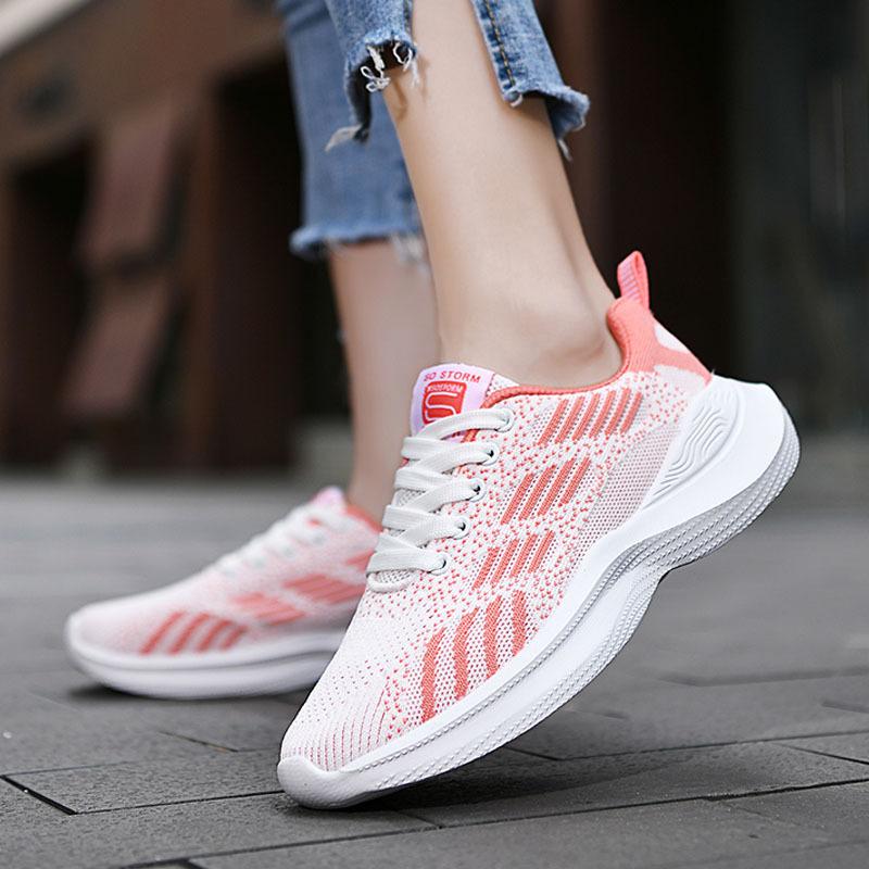 Spring and summer mesh breathable student casual running sneakers lightweight shock-absorbing soft-soled racing shoes