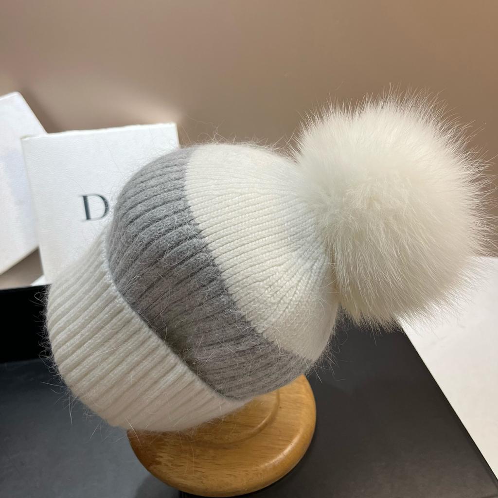 Iceland Big Fox Hairball Rabbit Hair Ear Protection Hat Winter Light Luxury Rhinestone Min Velvet Warm Knitted Hat Women