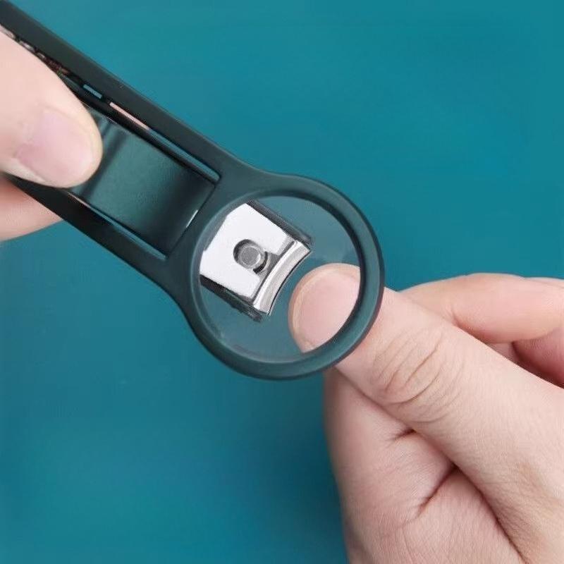 Nail Clipper Magnifying Mirror To Prevent Women From Easily Scratching Their Nail While Adults Trim Individual Nails with Pliers