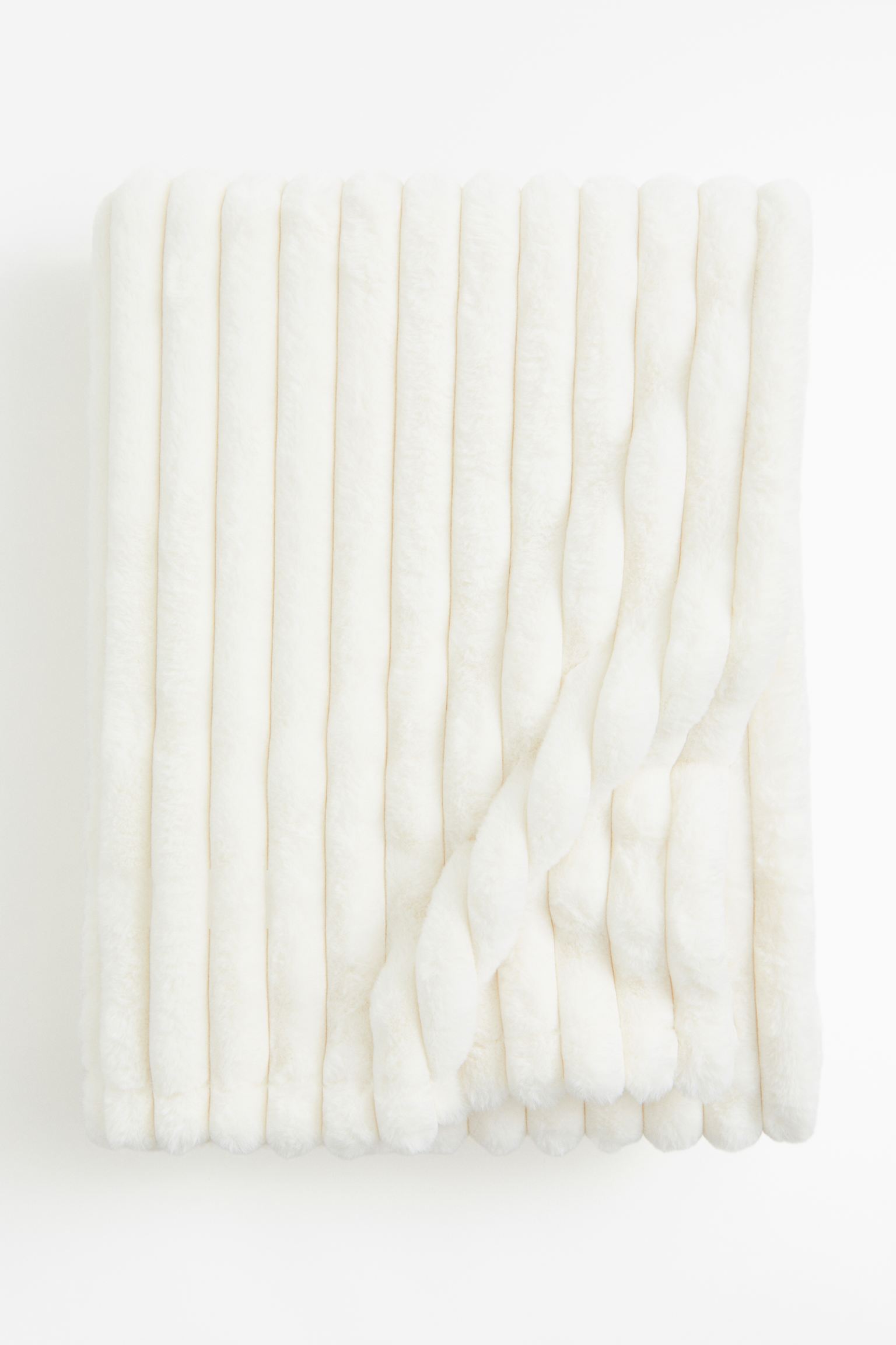 

Ribbed bedspread