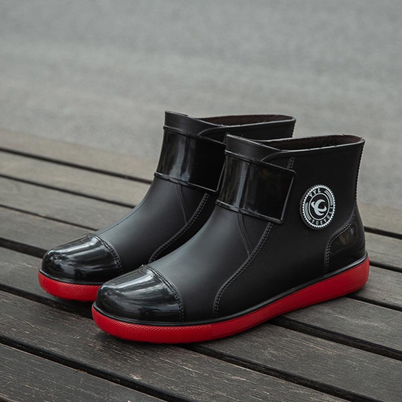 

New large-size rain shoes men s adult velvet couple rain boots waterproof shoes men s versatile non-slip warm work rubber shoes winter 49