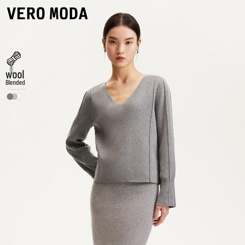 

VEROMODA Women s V-Neck Hollow-out Knit Sweater XL