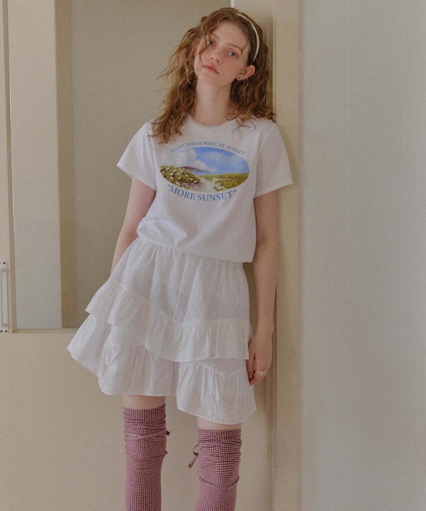 Plack Woman Ruffle Mini Skirt