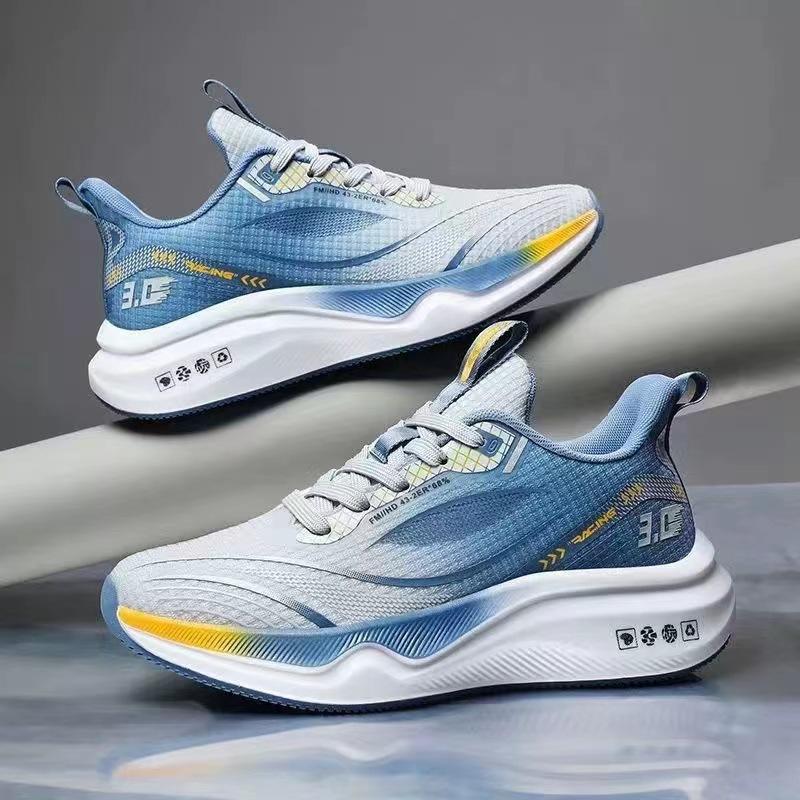 Running Shoes Men's Summer New Mesh Ultra-light Running Shoes Sports Shoes Breathable Shock-absorbing Soft Sole Student Lightweight Running Shoes