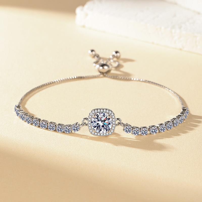 2026 New Simple Fashion Flash Diamond Bracelet Ring Pendant Femininity Light Luxury Jewelry Set