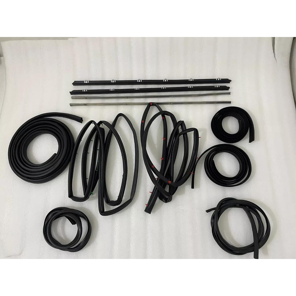 Suzuki Samurai SJ410 SJ413 Door Window Trim Molding Seal Garnish Whisker |Fit