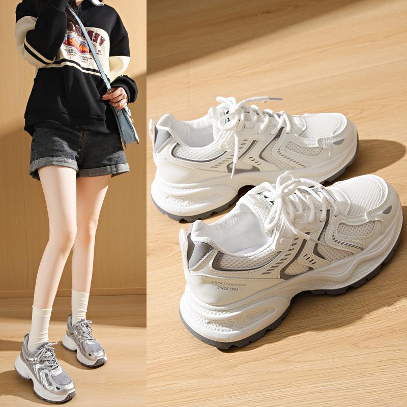 Gray explosion increases height and shows feet, small thick-soled dad shoes, women's 2025 new autumn lightweight and breathable sports shoes