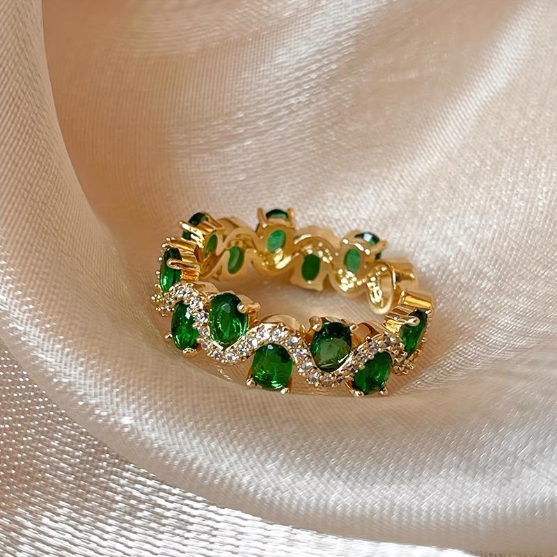 Europe and The United States Fashion Inlaid Zirconia Ring for Women Retro Trend Court Style Holiday Accessories Zircon resizable