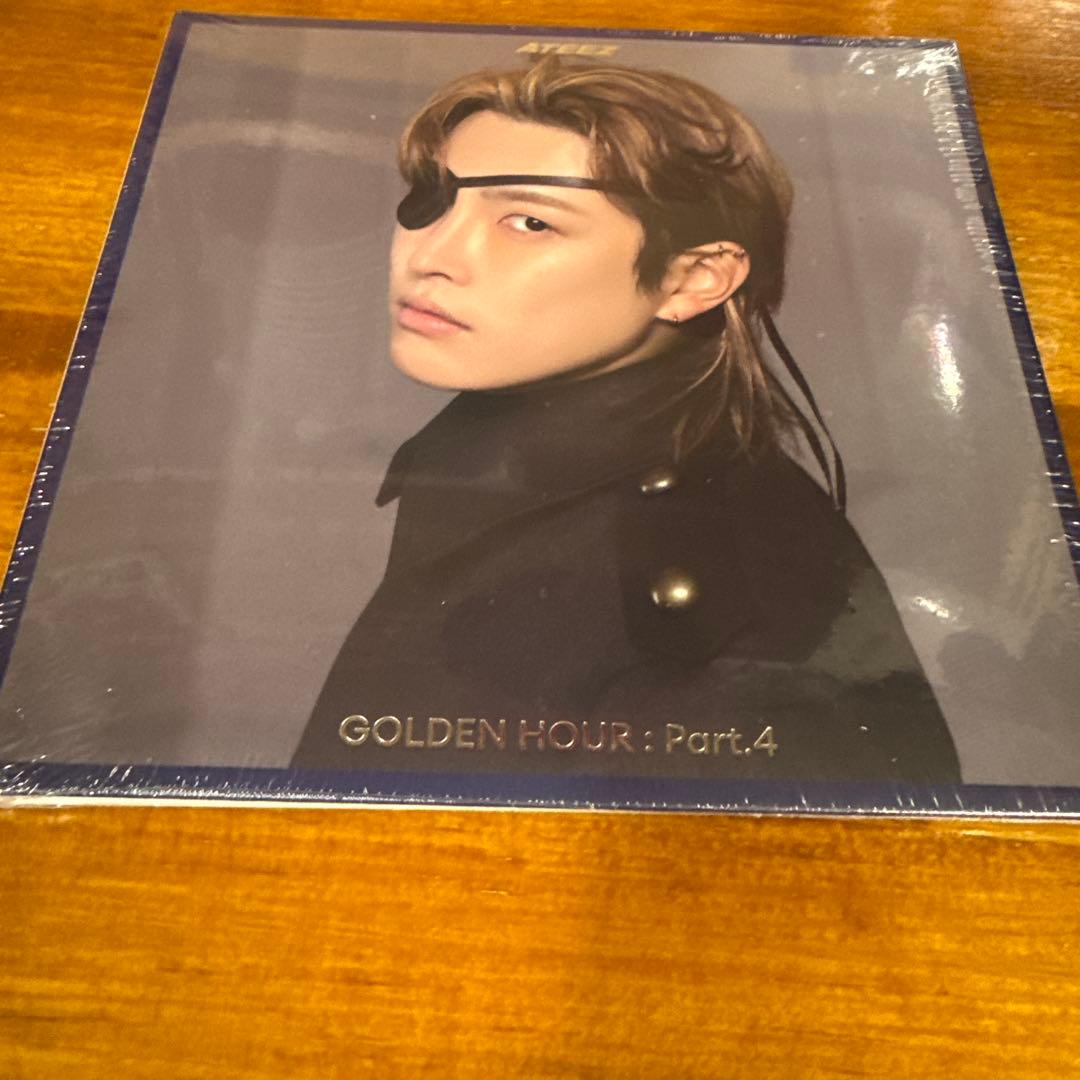

[USED] Hongjoong ATEEZ GOLDEN HOUR Part.4 Digipack