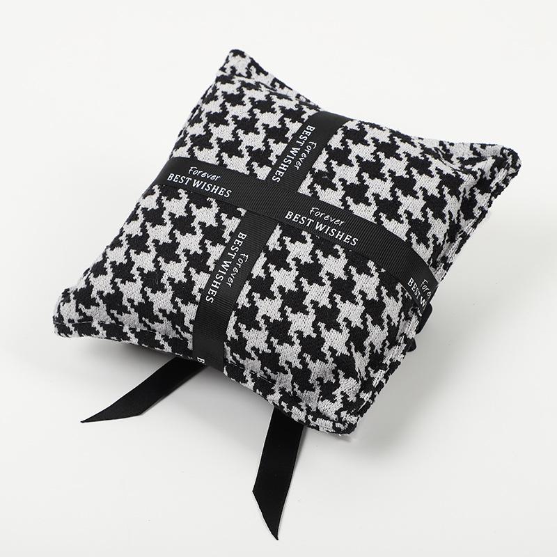 Houndstooth Bowknot Bamboo Charcoal Air Freshener Bag For Car And Home