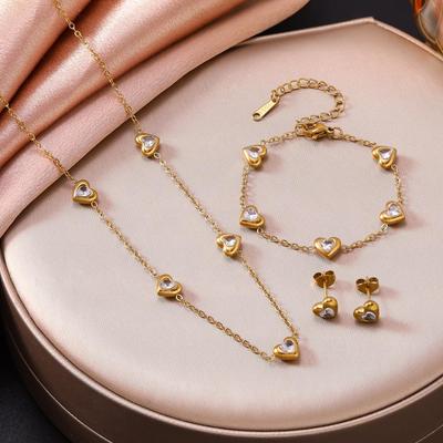 18K Gold Titanstahl Schmuckset mit Zirkonia: Liebes Herz Armband, Halskette und Ohrringe für Damen
