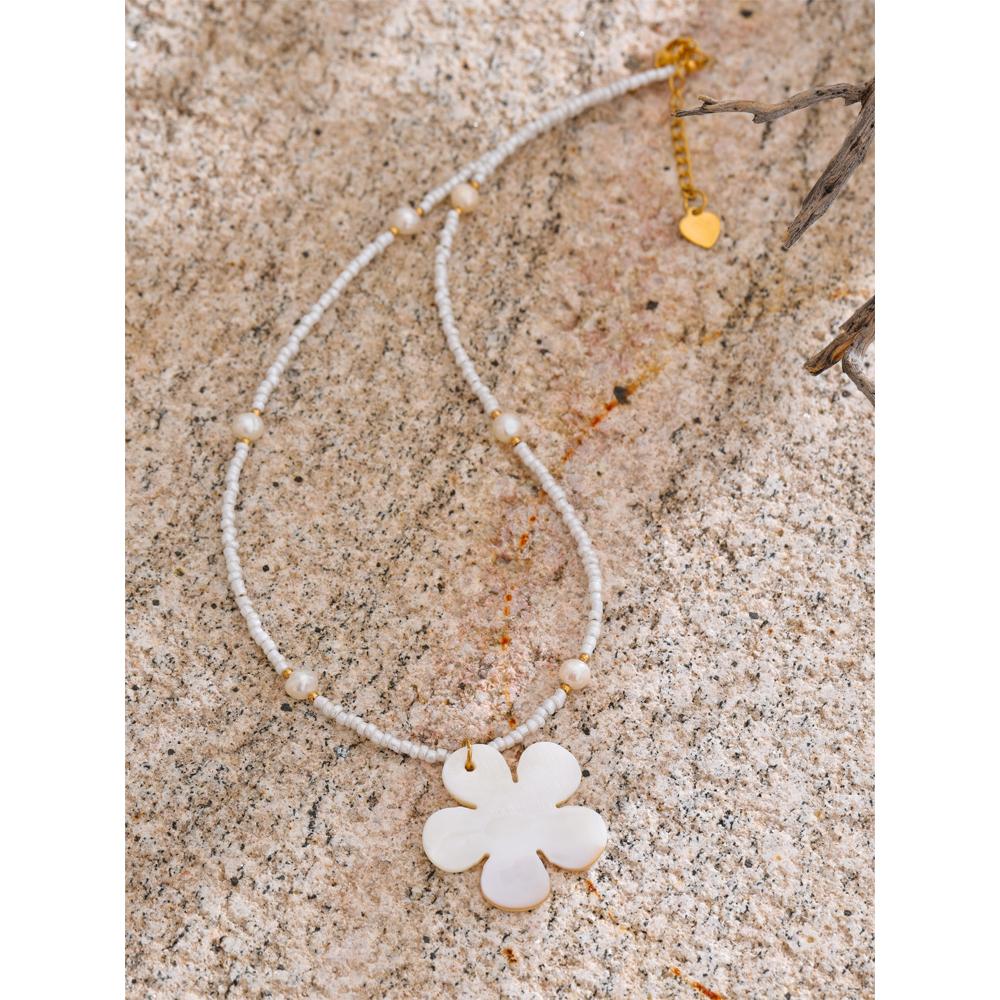Yhpup Plastic Beads Pearls Handmade Chain Freshwater Shell Big Flower Pendant Necklace Fashion Handmade Jewelry Gift