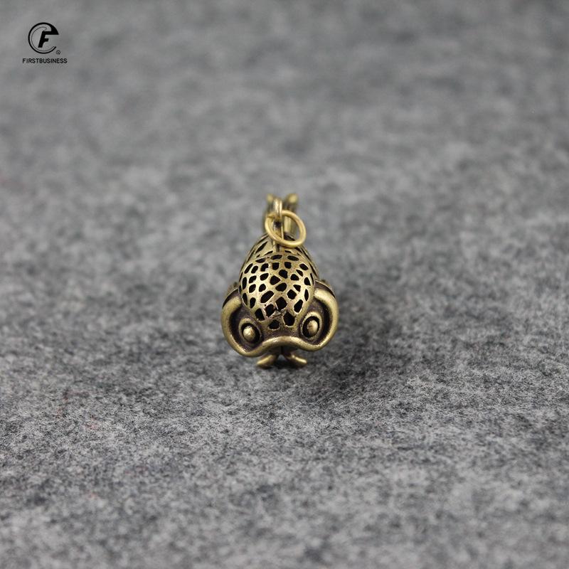 Pure Copper Goldfish Small Ornaments Home Decor Accesories Brass Hollow Head Movable Tail Pendant for Key Chain Desk Decorations