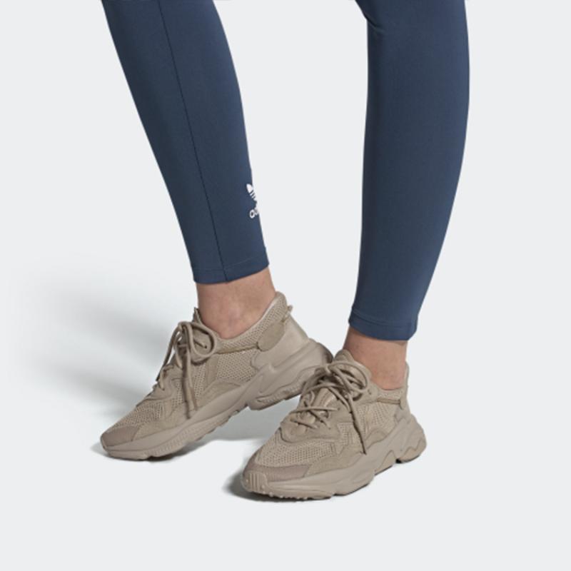 Adidas Damen Ozweego 'Trace Khaki' Damen Sneaker EG6697