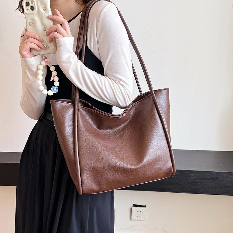 Soft Leather Large Capacity Bag for Women  Casual Women's Bags  Feminine Tote Bag