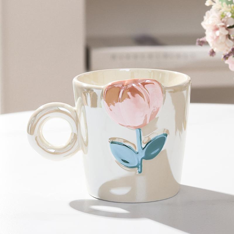 

Творческий цветок керамическая кружка перламутровый тюльпан кофейная кружка красивая чашка для завтрака чашка для напитков бытовая пара чашки для воды 350ML