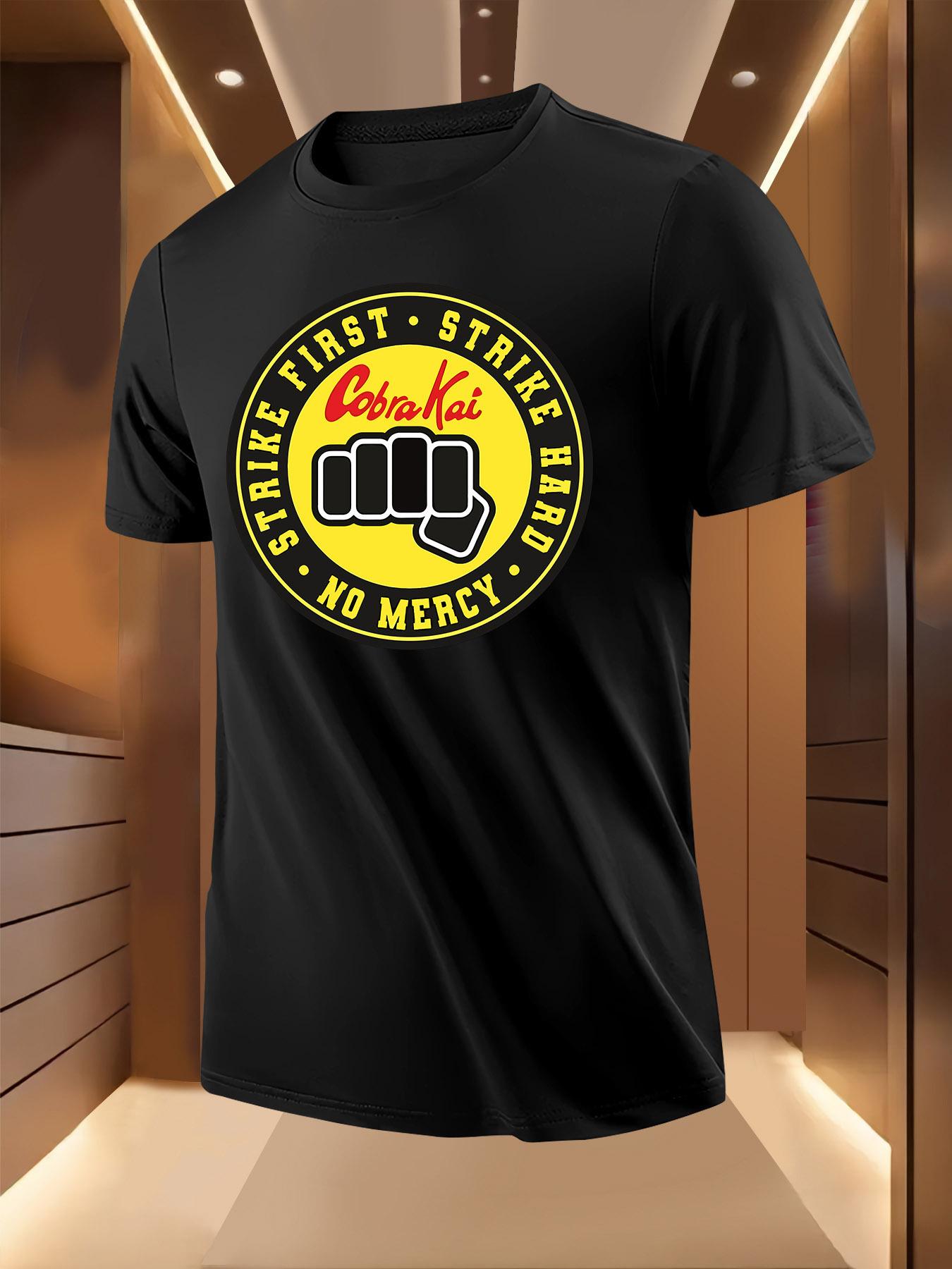 Gym Fist Badge Print Pattern Tshirt XL
