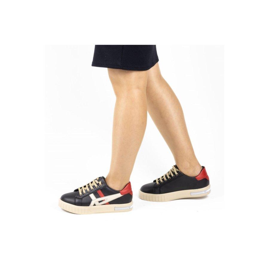 Dámská sportovní obuv pro volný čas tenisky