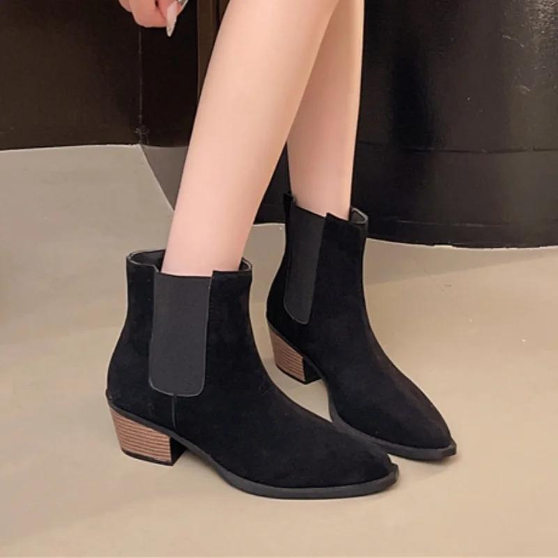 

Модные новые остроносые сексуальные ботильоны с леопардовым принтом для повседневной носки зимой. Элегантные ботильоны с изящным характером для женщин. 35