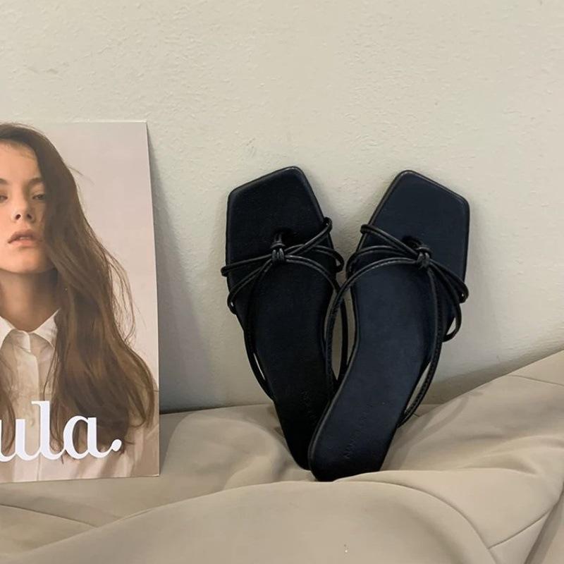 

ins new silver sandals, black slippers, flip-flops for summer 2025, French retro fairy niche 42 чёрный