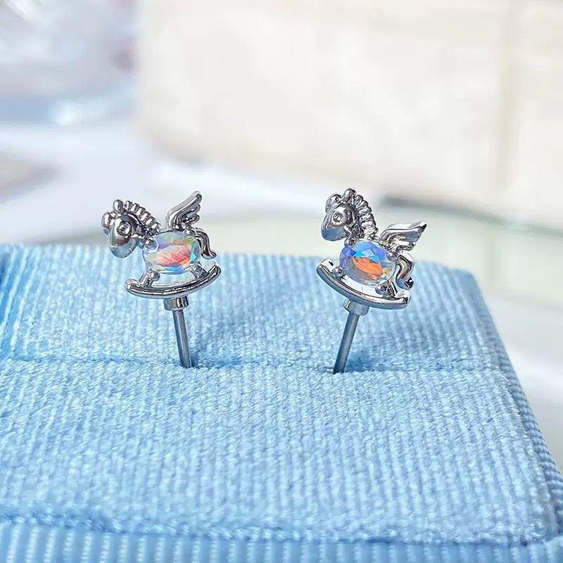 Sweet Rainbow Pony Stainless Steel Ear Bone Nail Cute Earrings For Women Body Puncture Accessories