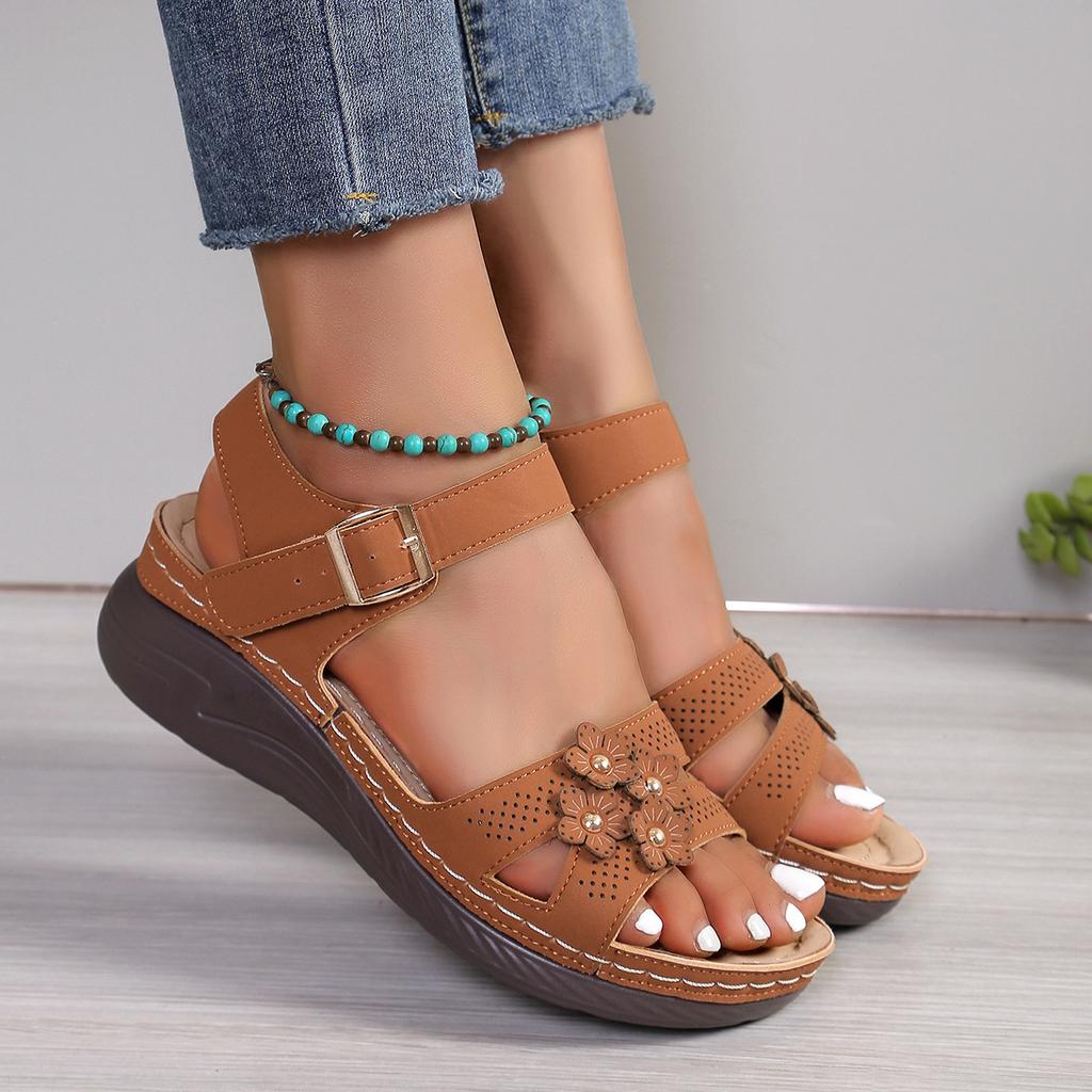 Large size summer new wedge heel platform sandals flower decorative wedge heel platform sandals