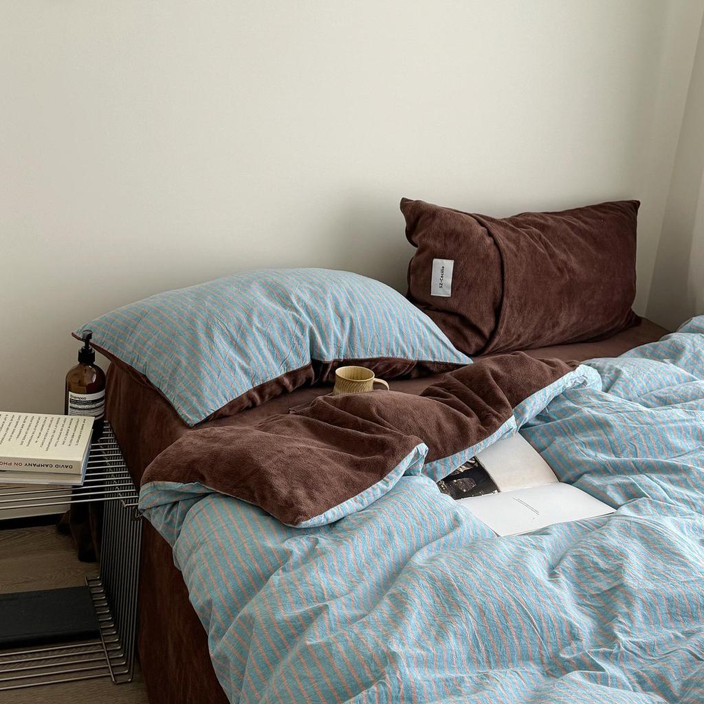 G5Z Winter Luxury Striped Flannel 4-Piece Set: Thickened Cotton Duvet Cover & Bed Sheet