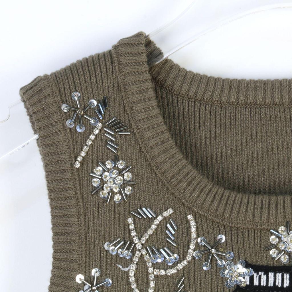 Korean-Style Beaded Jacquard Sleeveless Knit Vest - Slim Fit Pullover Top