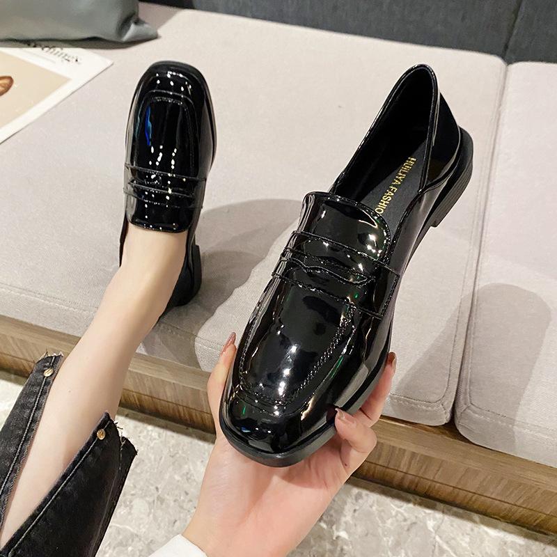 Thick Heel Flat Bottom Small Leather Shoes Women's 2025 Spring New Versatile Korean Version British Style Black Loafers Women's X270-1