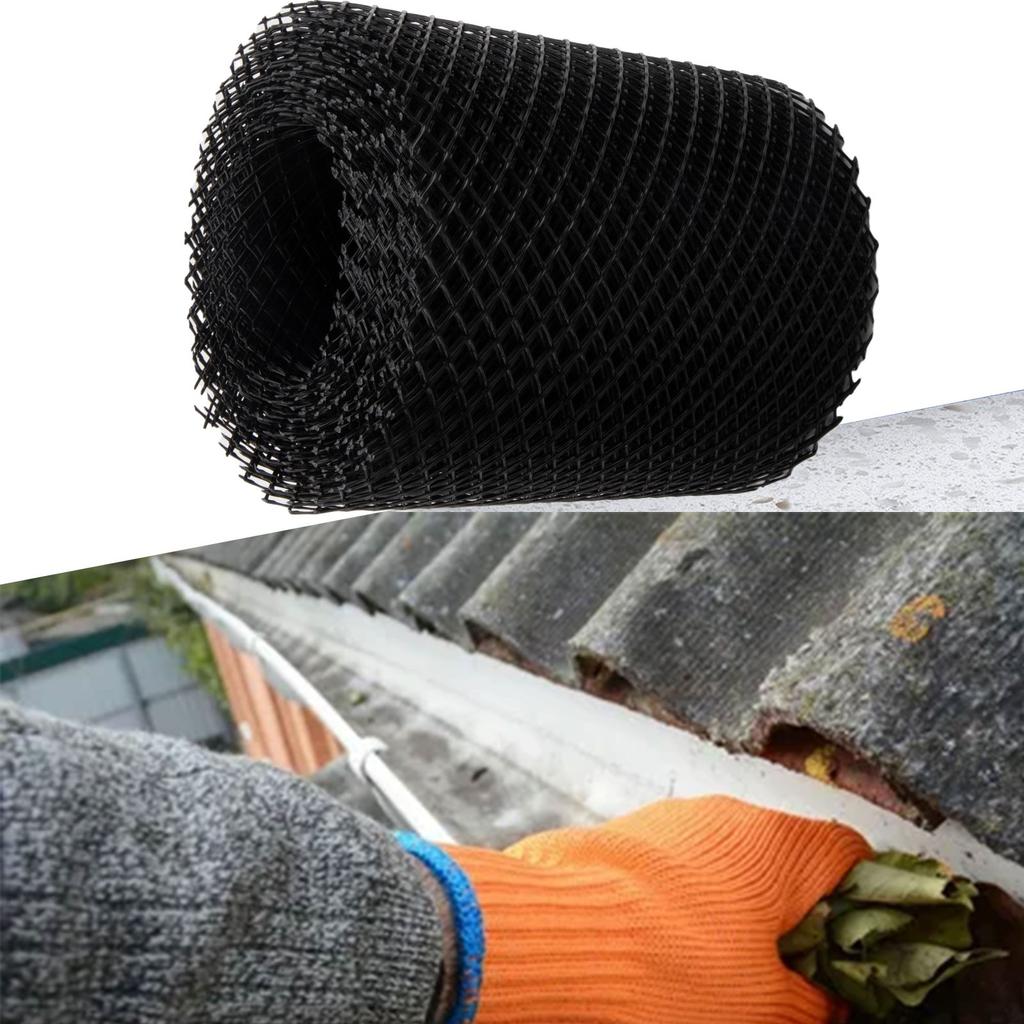 Černá ochrana okapu udržuje listí a nečistoty mimo okapy