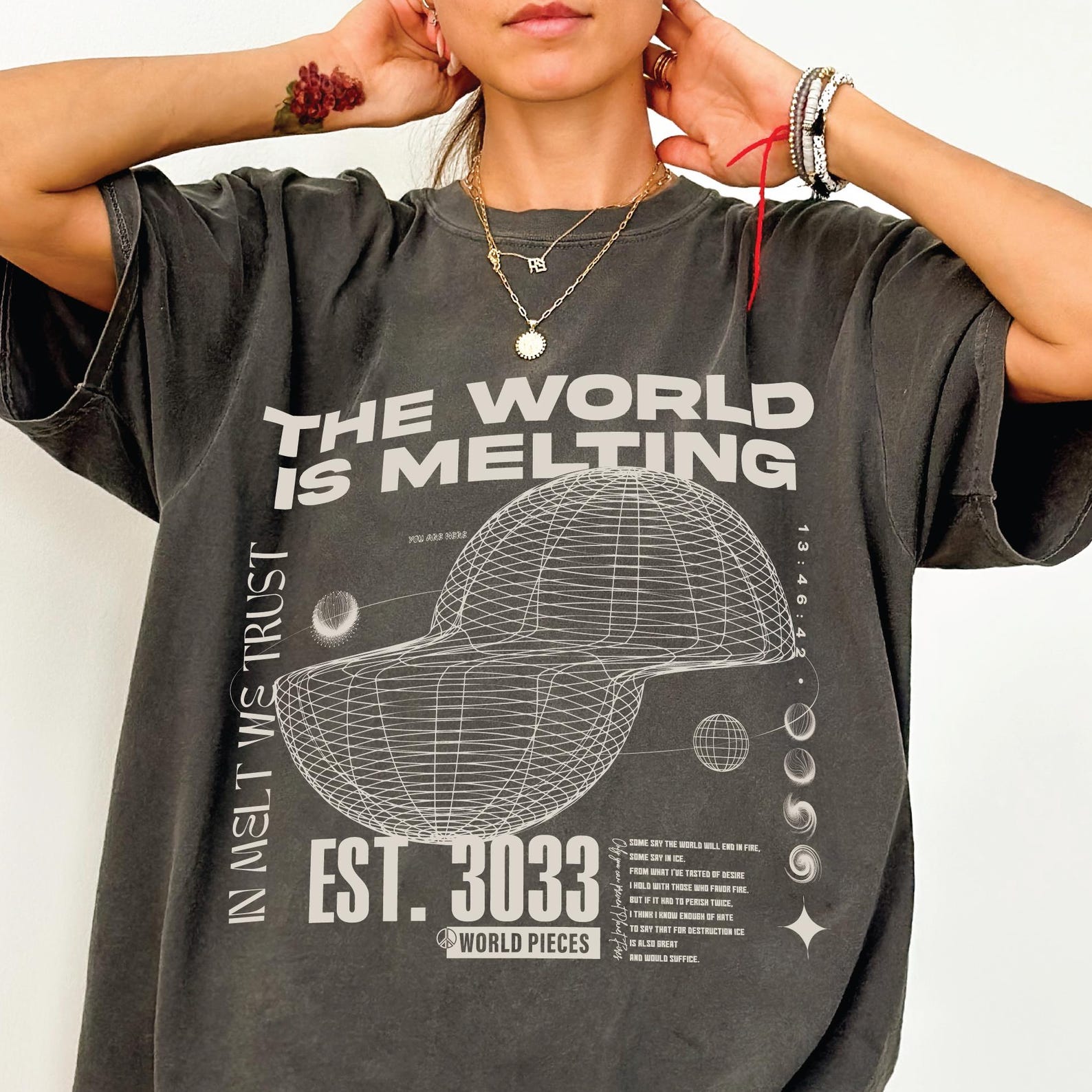 Cyberpunk Shirt, Cyberpunk Sci-Fi T-shirt, Gift for Sci-Fi Nerds, Grunge Dystopian Futuristic Shirt, Techwear Tee, Dystopian Future Tee Gift 2XL