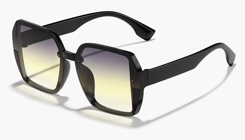 Fashion Designer Square Sunglasses Woman Retro Vintage Gradient Sun Glasses Female Clear Lens Black White
