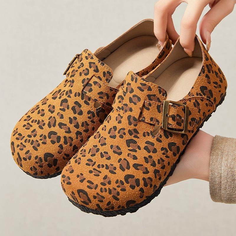 Fashion Smile Summer New Leopard Print Shoes Flat Leather Covered Outdoor Fashion Women's Shoes Polyurethane Soft Sole Sandals For Women