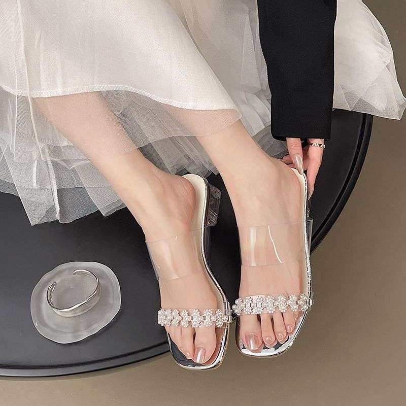 Transparent Sandals Women's High Heels Summer 2025 New Middle Heel Fashion Crystal Thick Heel Outer Wear Rhinestone Cool Slippers