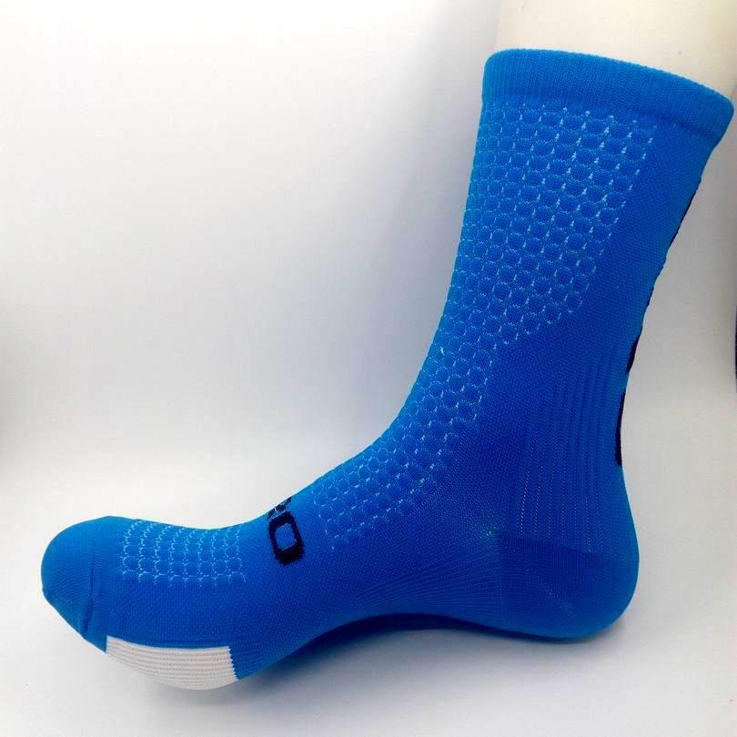 Unisex Outdoor Sports High Tube Cycling, Basketball, Running, and Hiking Socks - Breathable and Sweat-Absorbent.