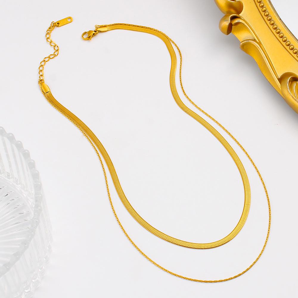 Stylish 18K Gold Titanium Steel Snake Bone Necklace - Double Layer, Non-fading, Stackable Collarbone Chain.
