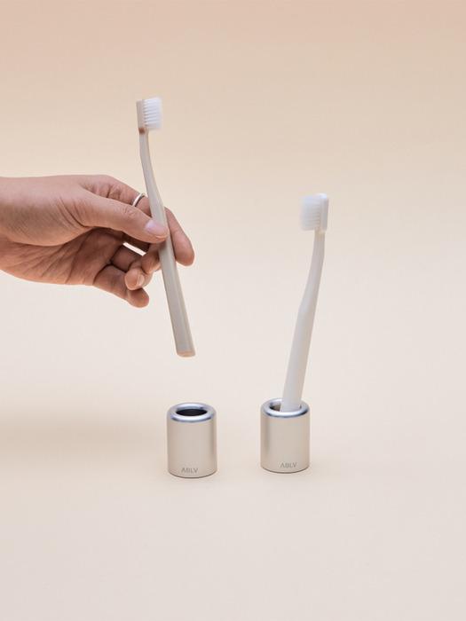 

ABLV Able B Aluminum Round Toothbrush Holder Stand (Silver) aluminium