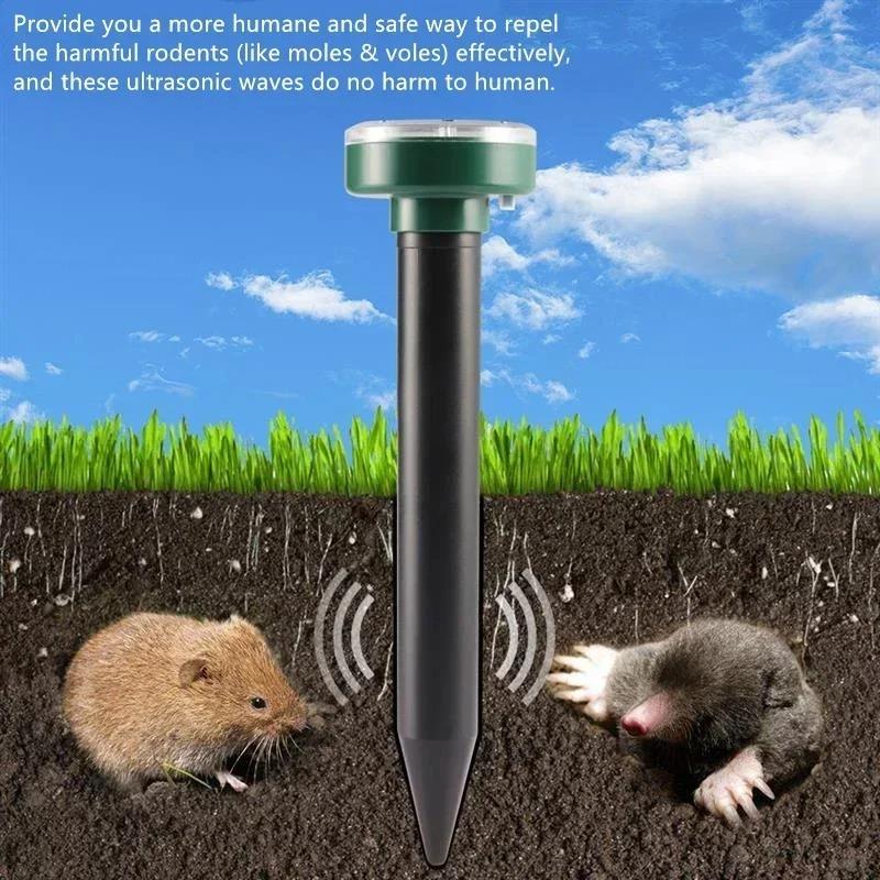 1/2/4PCS Solar Powered Ultrasonic Pest Repeller Waterproof Mole Snake Mice Rodent Repellent for Outdoor Garden Yard Farm