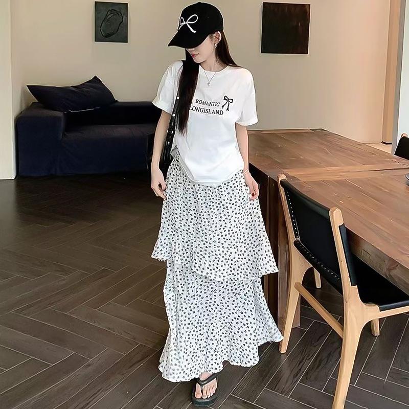 Korean Retro Small Floral Skirt Women's Summer New Side Split Elastic High Waist A-word Cake Dress