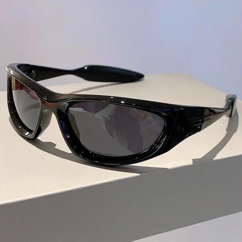 Futuristic Sunglasses Men New Punk Outdoor Cycling Goggle Eyewear Women Ins Trendy Brand UV400 Protection Shades