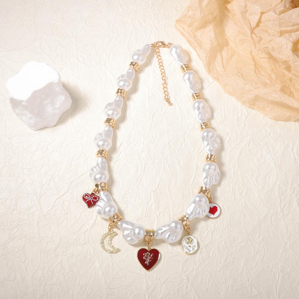 Prosty, modny i świeży, niszowy design, stop z imitacją pereł, wiszący w kształcie serca, geometryczny wisiorek, naszyjnik codzienny