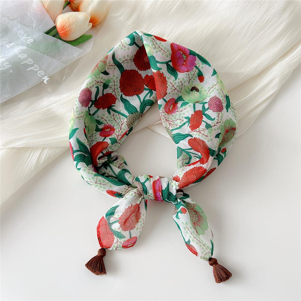60*60cm Sommerskjerf for dame Vakkert blomsterskjerf med dusker Utendørs tynt solbeskyttende skjerf